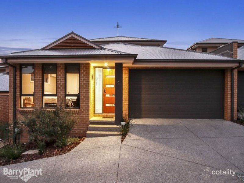 4 Cherry Lane, Montrose, VIC 3765
