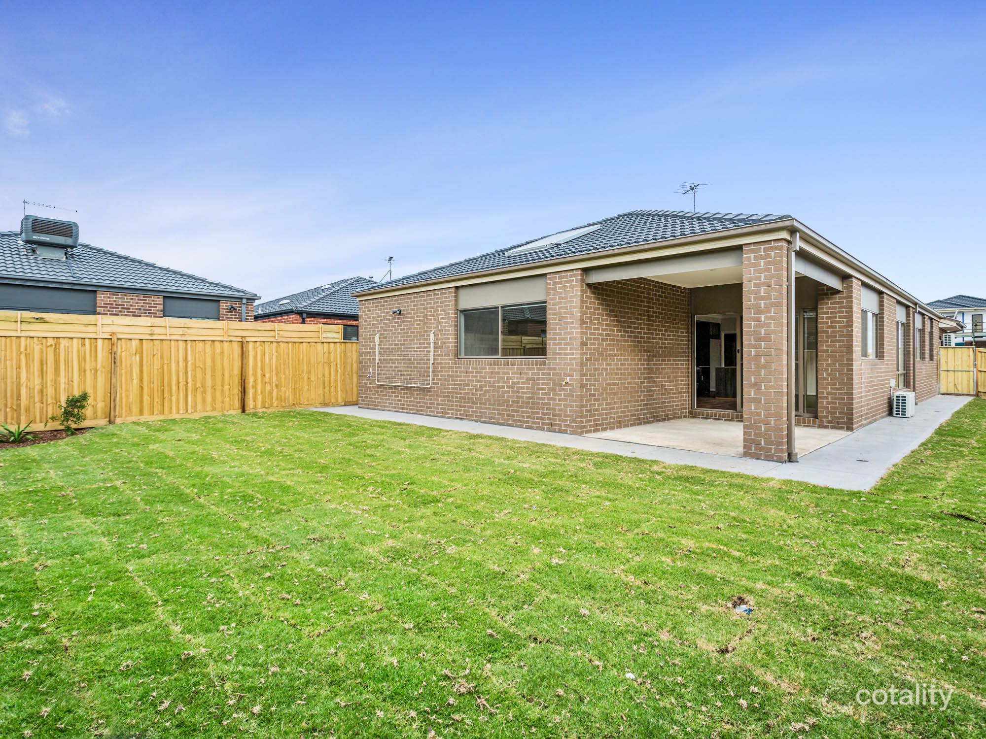 11 Fadaro St, Kalkallo, VIC 3064