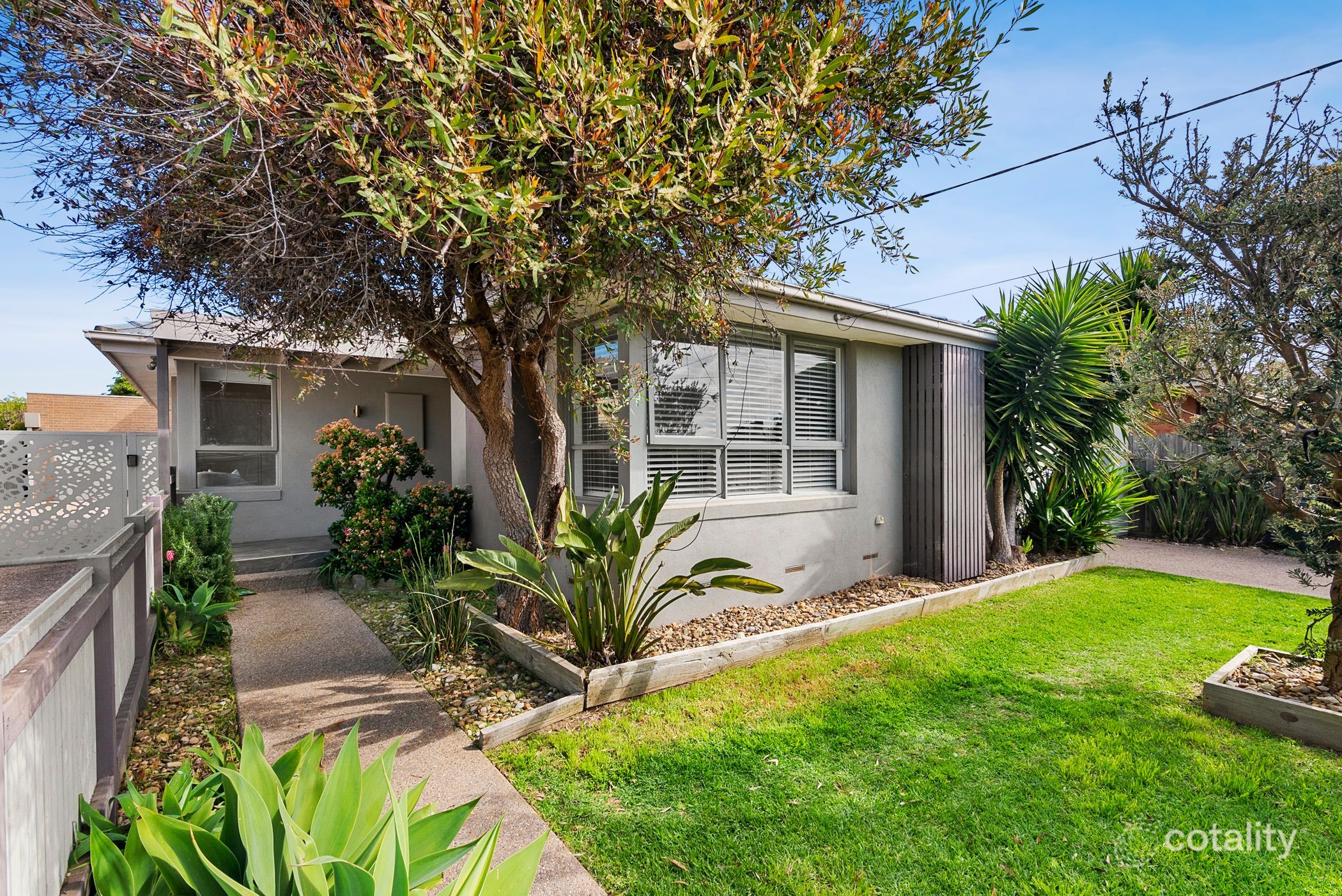 6 Gleneagles Ave, Mornington, VIC 3931