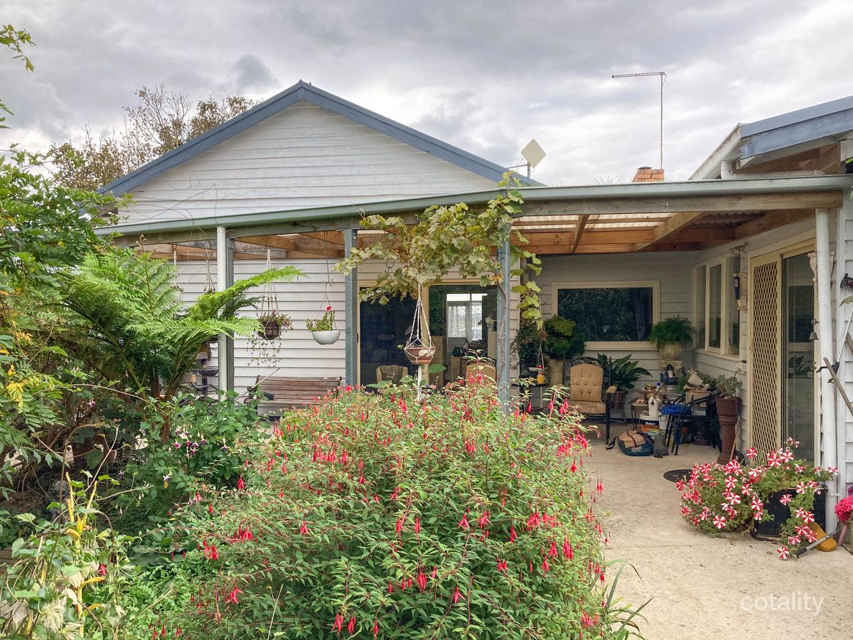 331 Glenormiston Rd, Glenormiston South, VIC 3265
