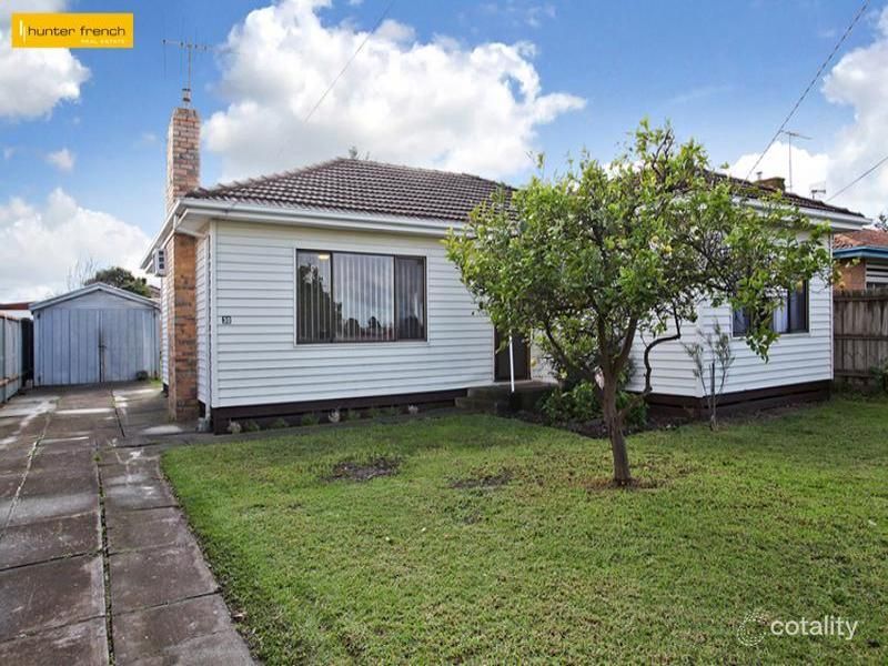 30 Dunkeld Ave, Sunshine North, VIC 3020