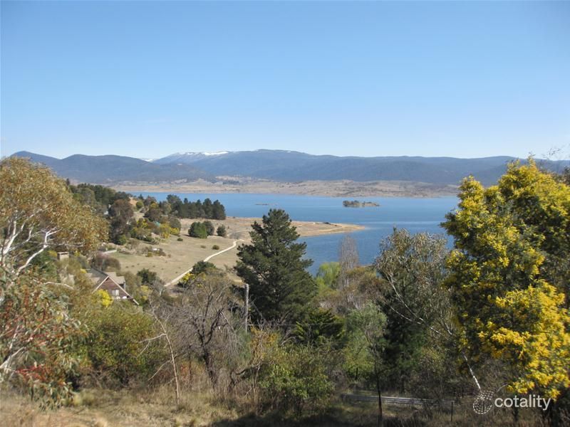 30 Rushes Bay Ave, East Jindabyne, NSW 2627