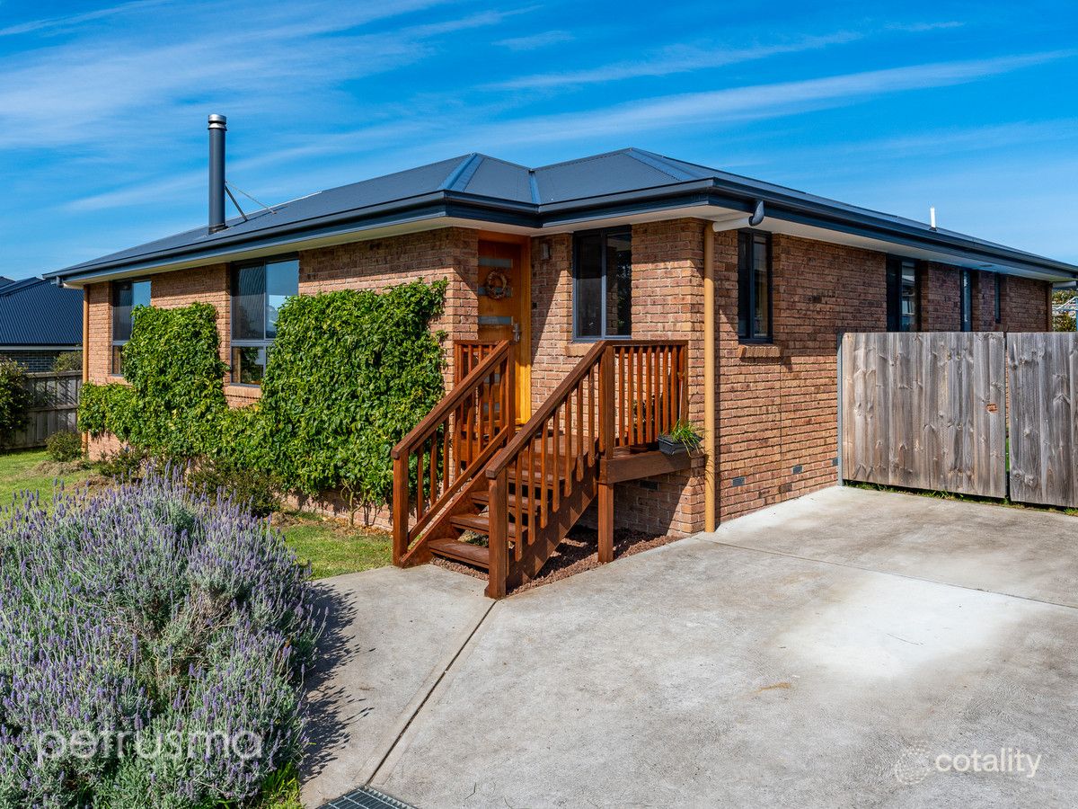 15 Open Dr, Snug, TAS 7054