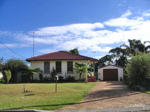 10 Pleasant Ave, Warilla, NSW 2528