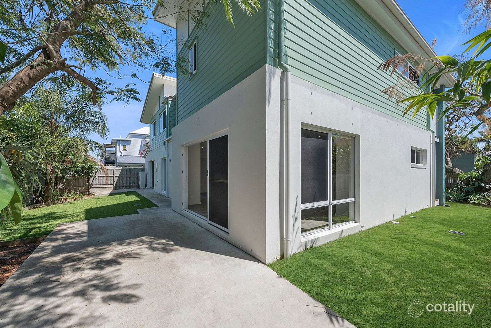 6 Ashford St, Shorncliffe, QLD 4017