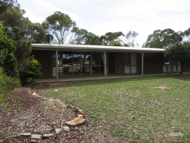 35 Ayers St, Burra, SA 5417