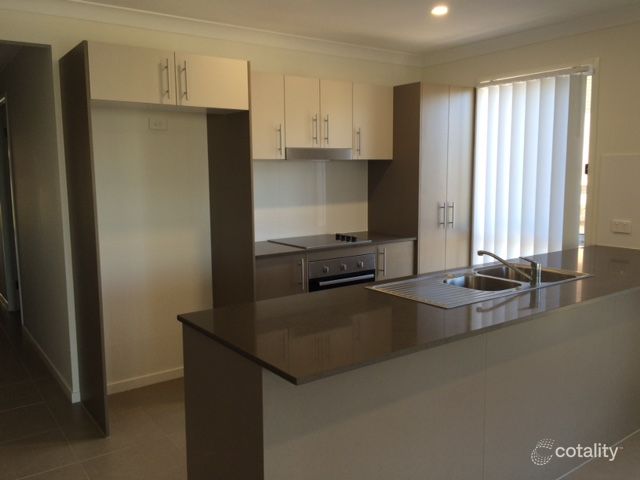 30 Janelle St, Bellbird Park, QLD 4300