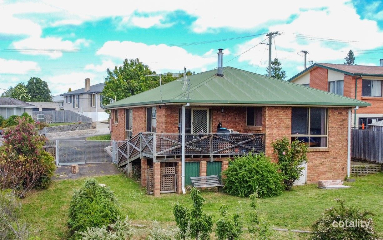 48 Crandon Cres, Newnham, TAS 7248