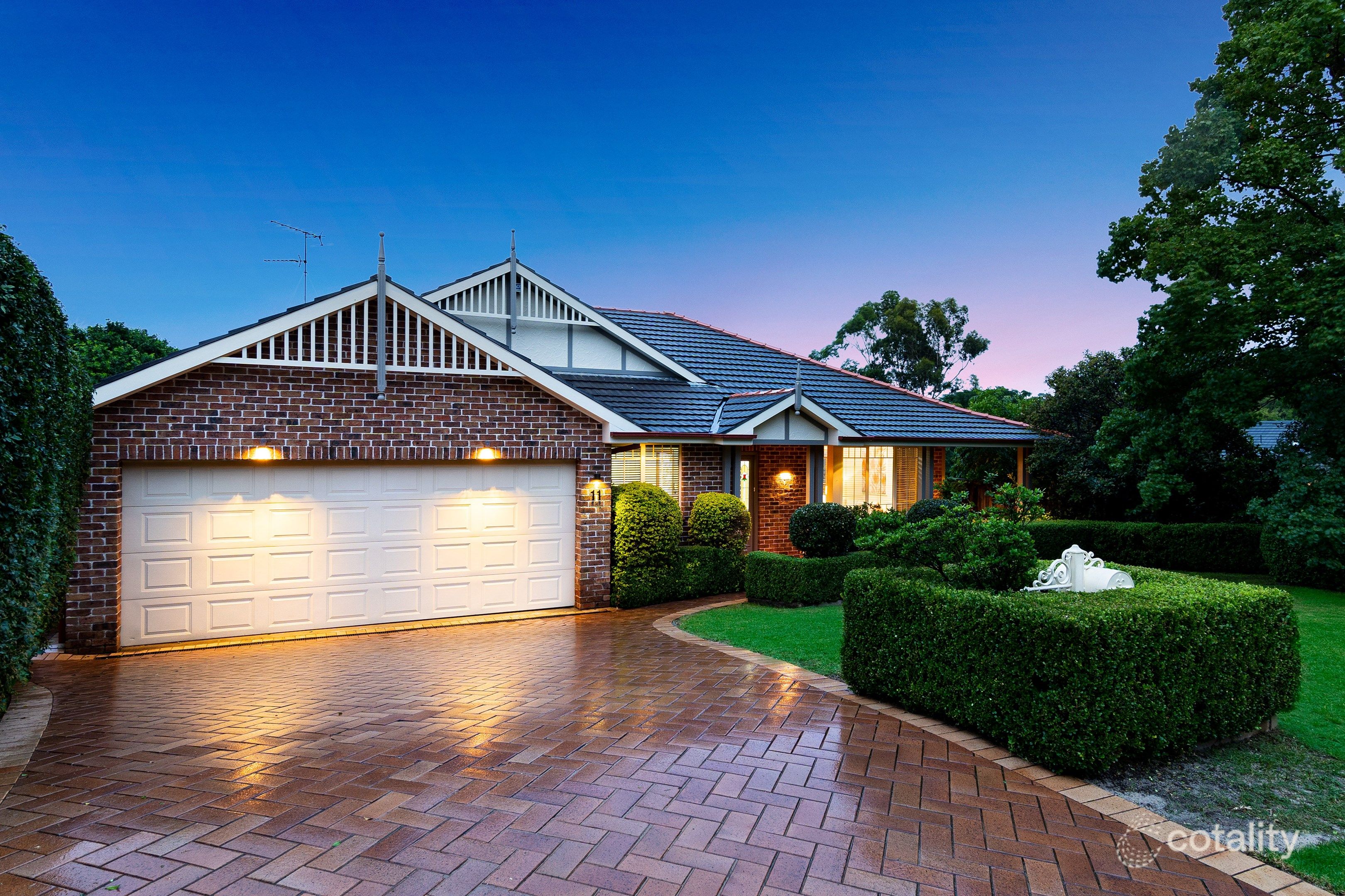 11 Coorumbene Ct, Bella Vista, NSW 2153