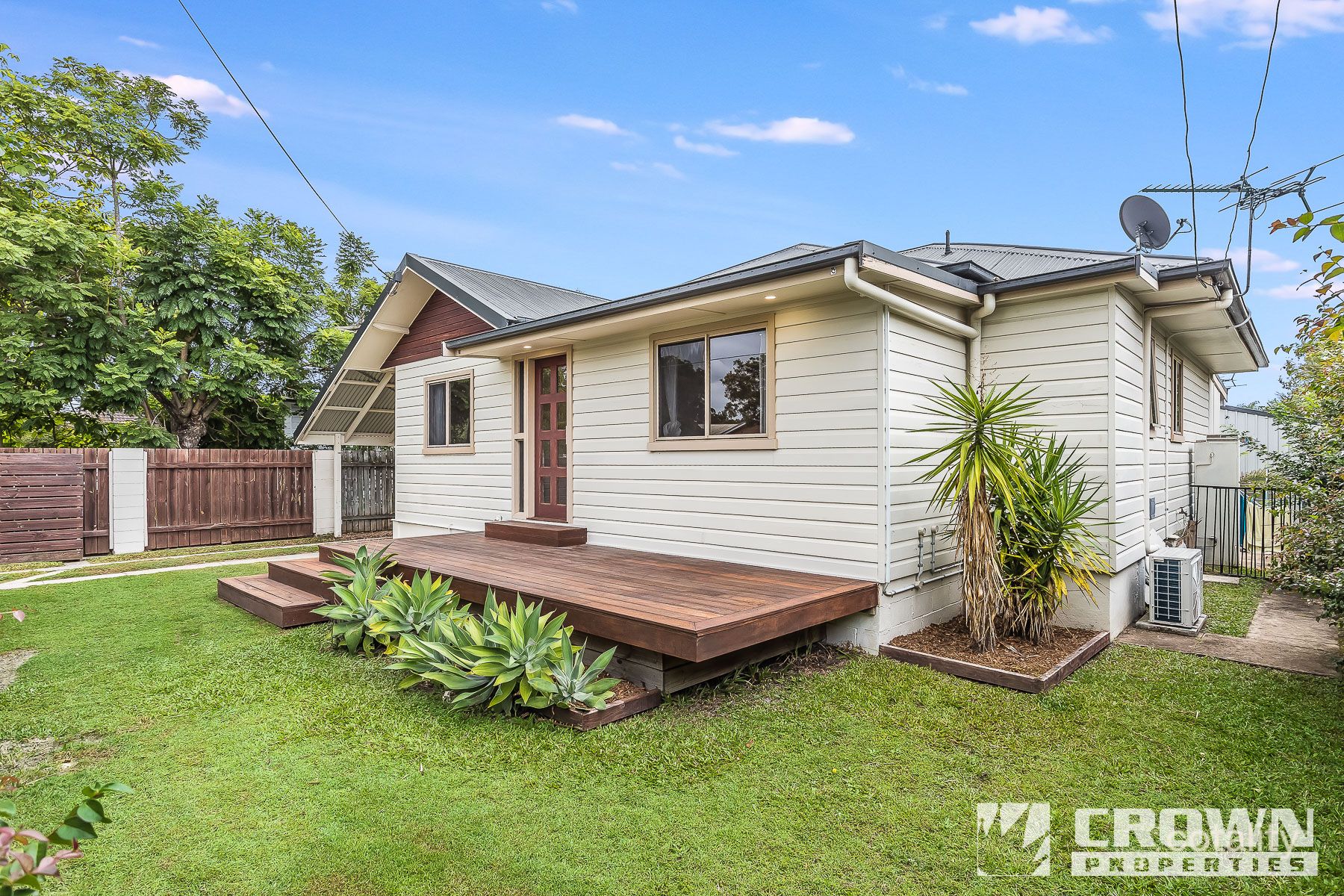 11 Douglas St, Brighton, QLD 4017