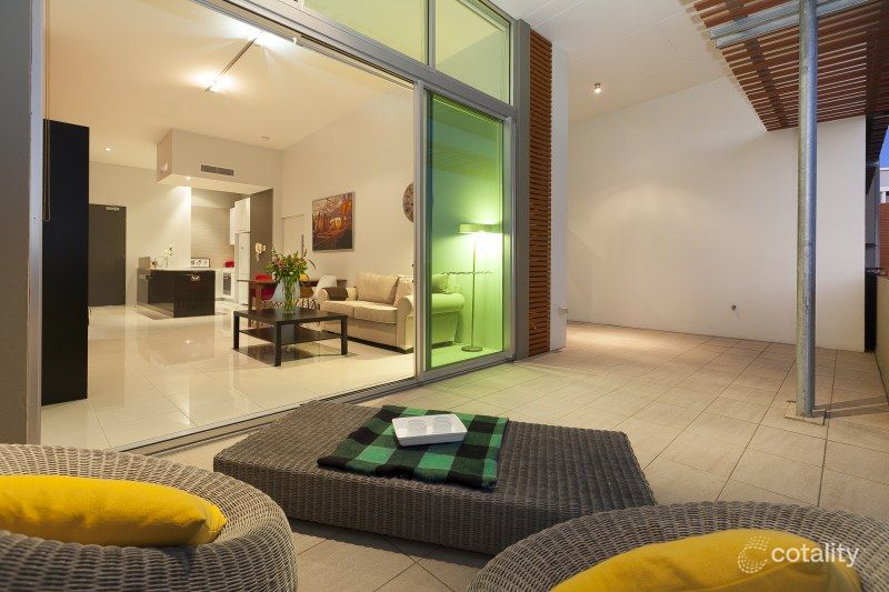 20 Newstead Tce, Newstead, QLD 4006