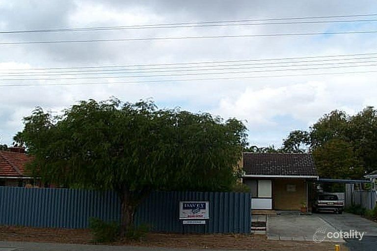 25 Altone Rd, Lockridge, WA 6054