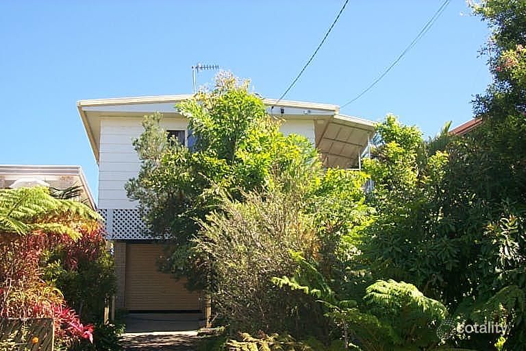 16 Monash St, Tugun, QLD 4224