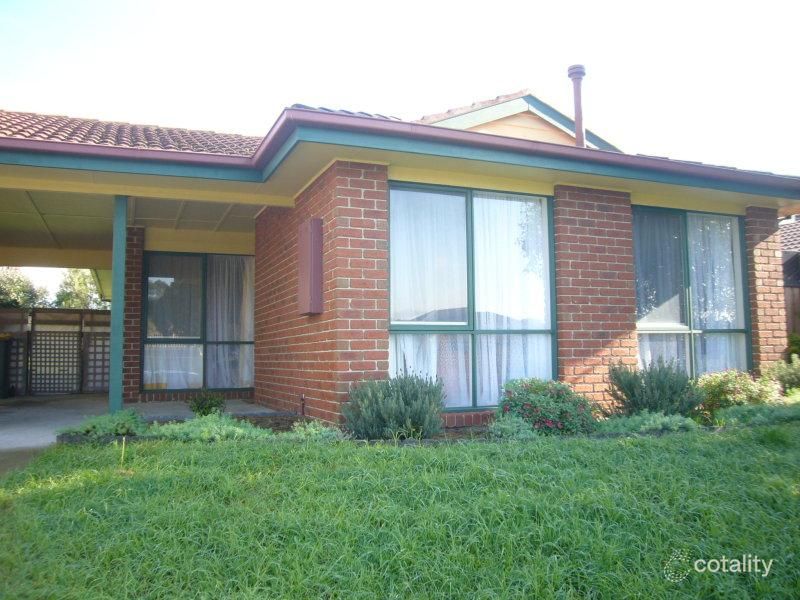 24 Dunn Cres, Langwarrin, VIC 3910