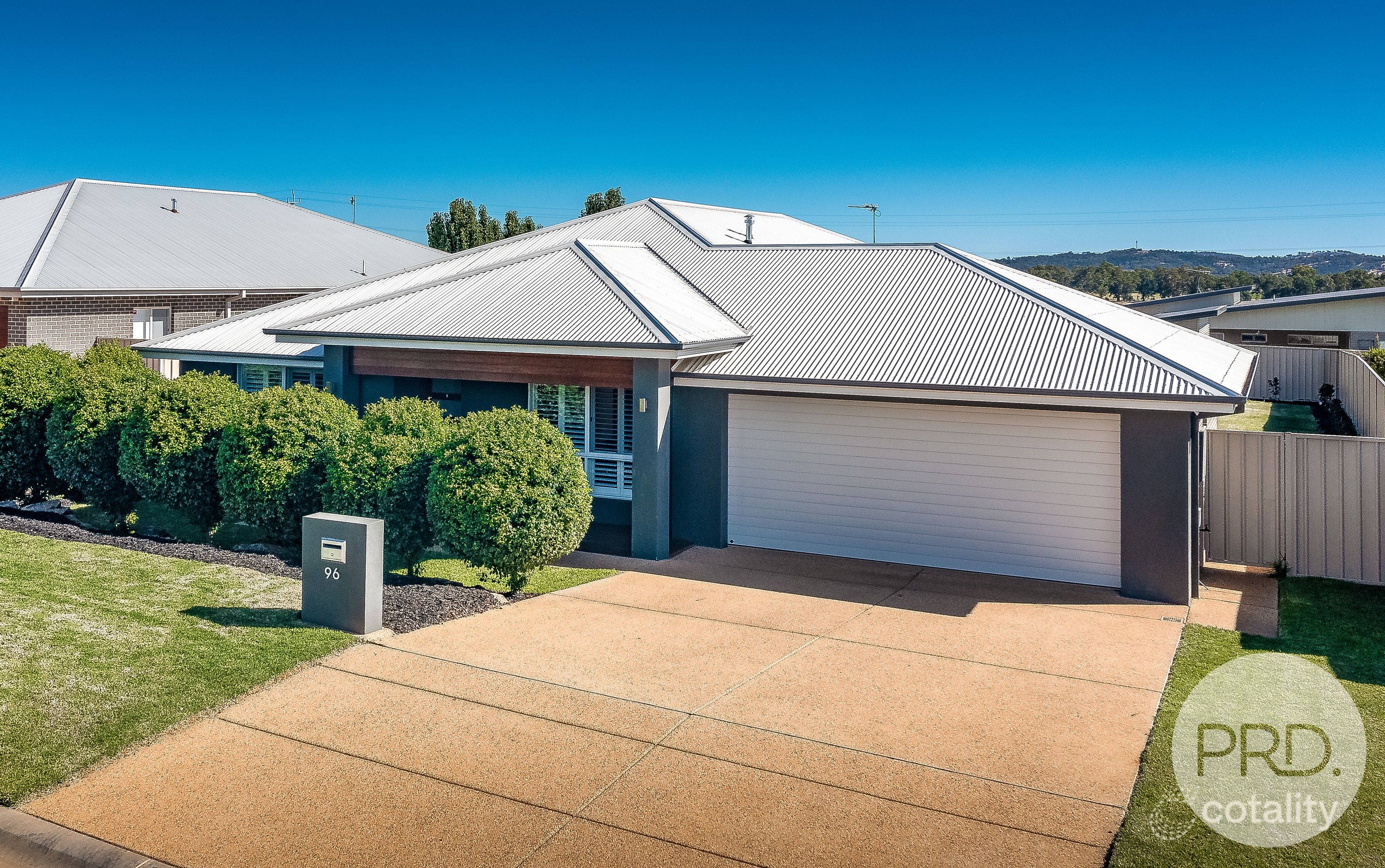 96 Barmedman Ave, Gobbagombalin, NSW 2650