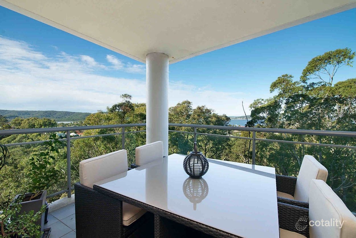 152/80 John Whiteway Dr, Gosford, NSW 2250