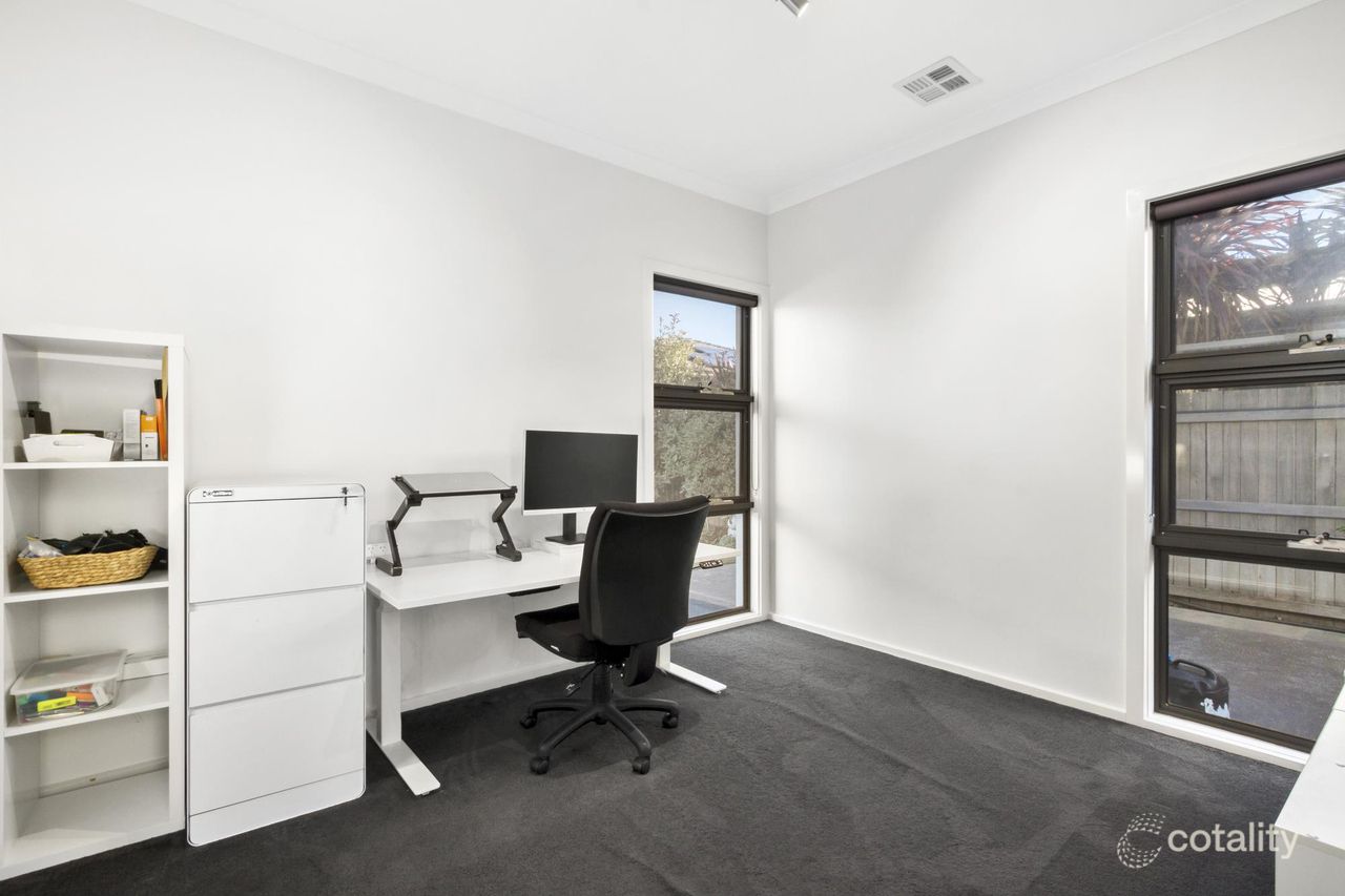 7 Tabbara Cres, Crace, ACT 2911