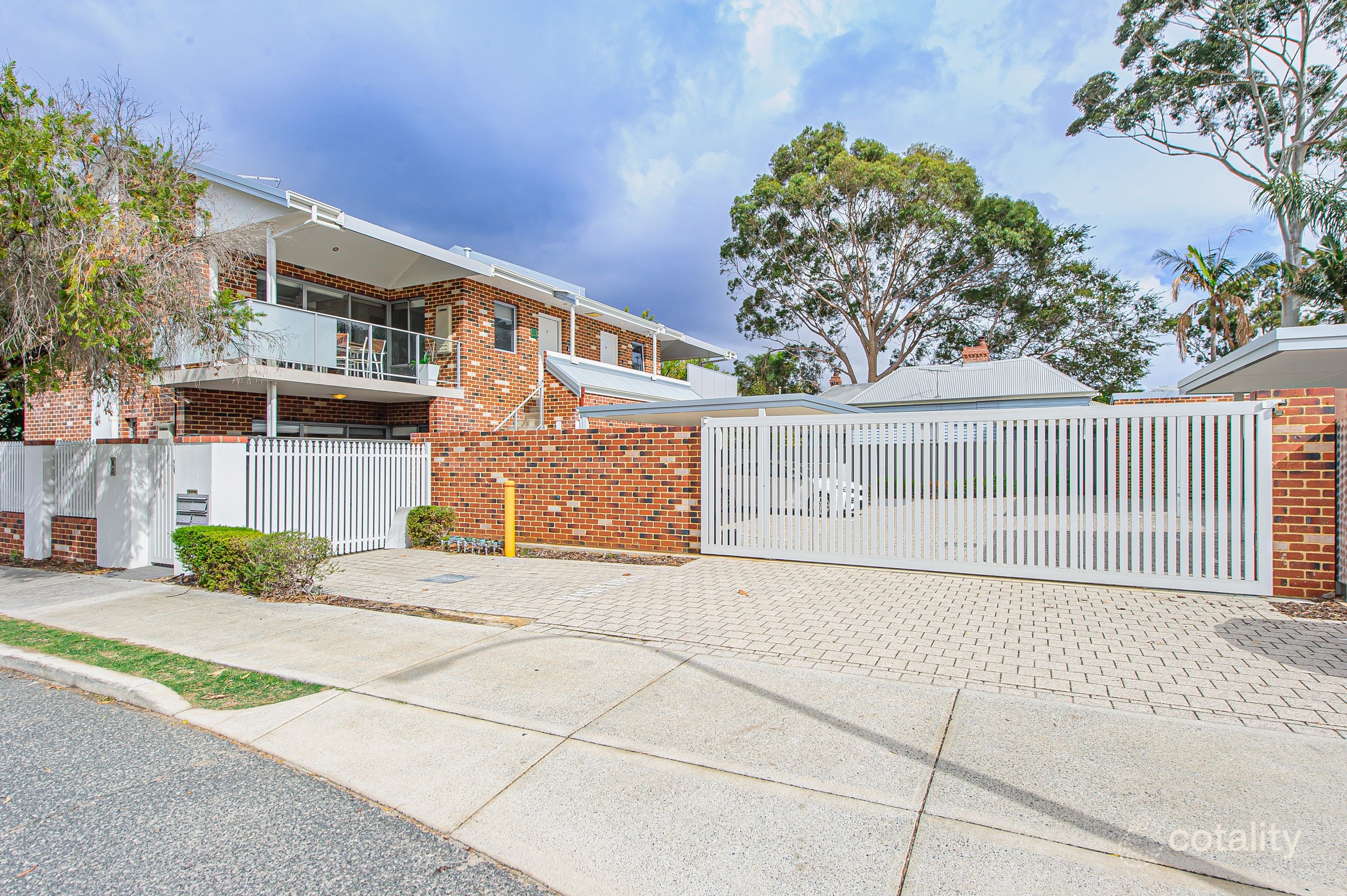 3/63 Third Ave, Bassendean, WA 6054
