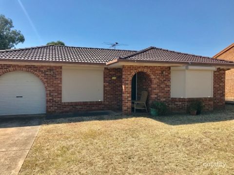40 Buckwell Dr, Hassall Grove, NSW 2761