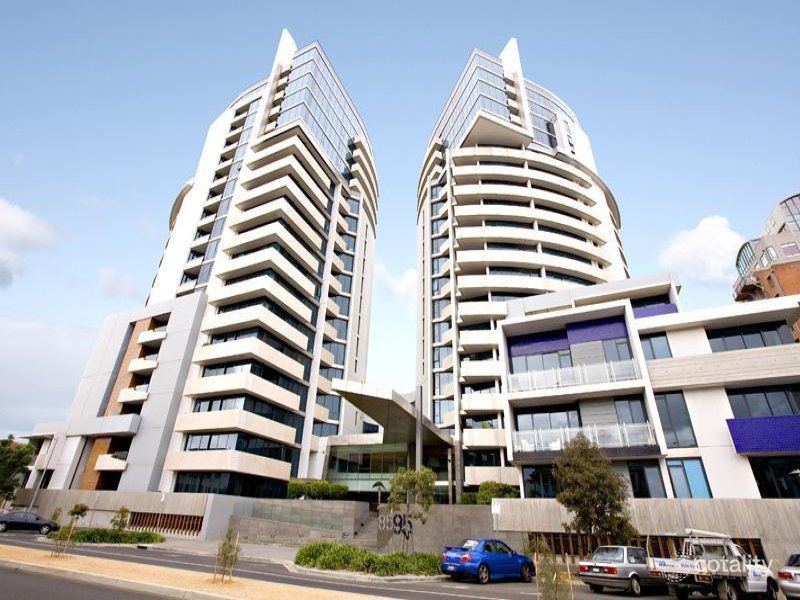 33/2 Esplanade West, Port Melbourne, VIC 3207