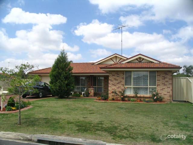 4 Bujan St, Glenmore Park, NSW 2745