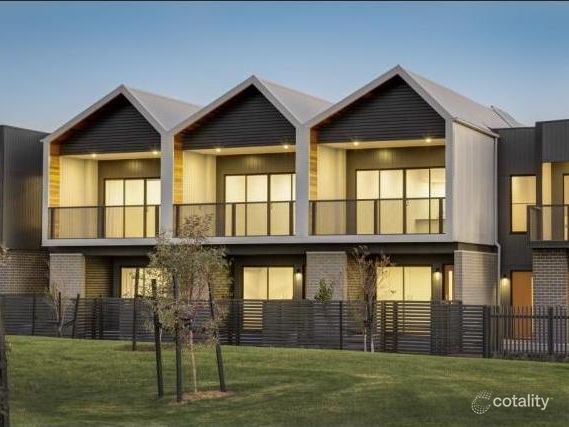 8 Flagship Way, Point Cook, VIC 3030