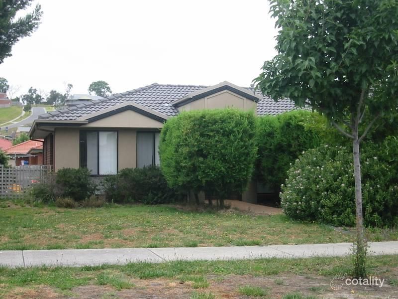 3 Castle Ct, Beaconsfield, VIC 3807