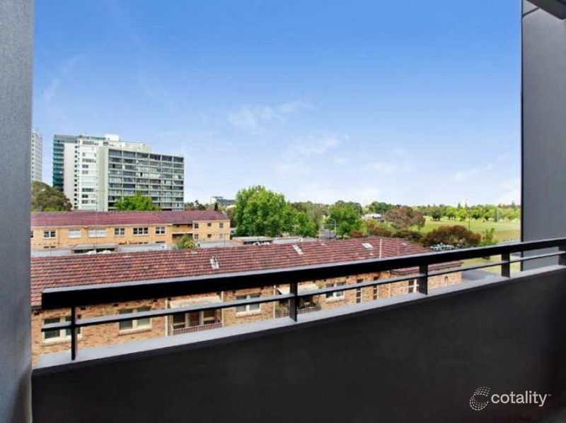 406/74 Queens Rd, Melbourne, VIC 3004