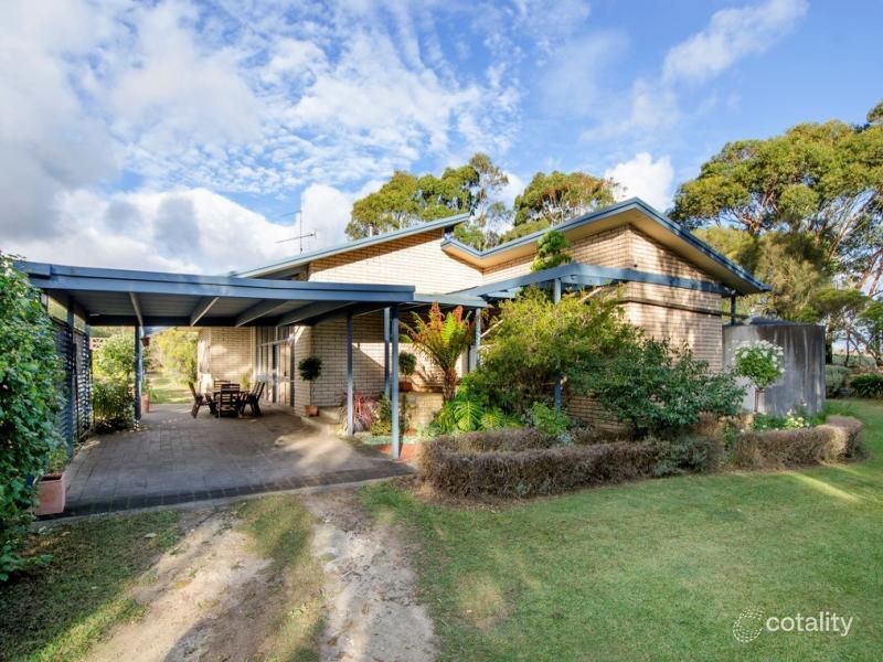 4 Alie Dr, Compton, SA 5291