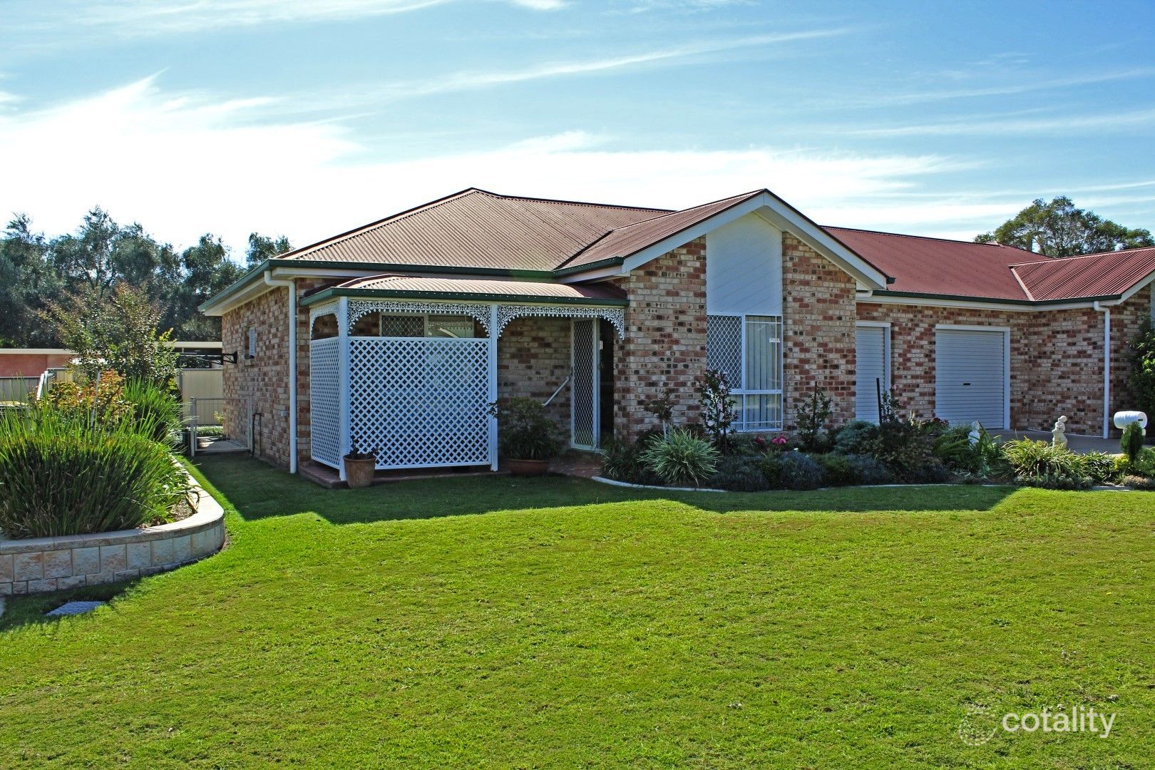 2/2 Bell Pl, Warwick, QLD 4370