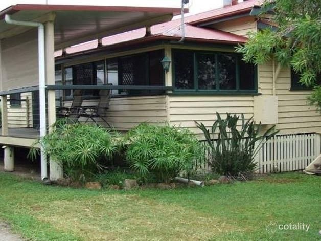 51 Flinders St, Monto, QLD 4630