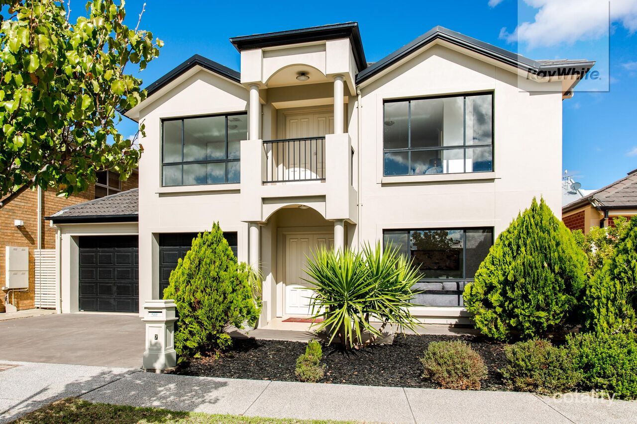 7 Isla Cct, Mawson Lakes, SA 5095