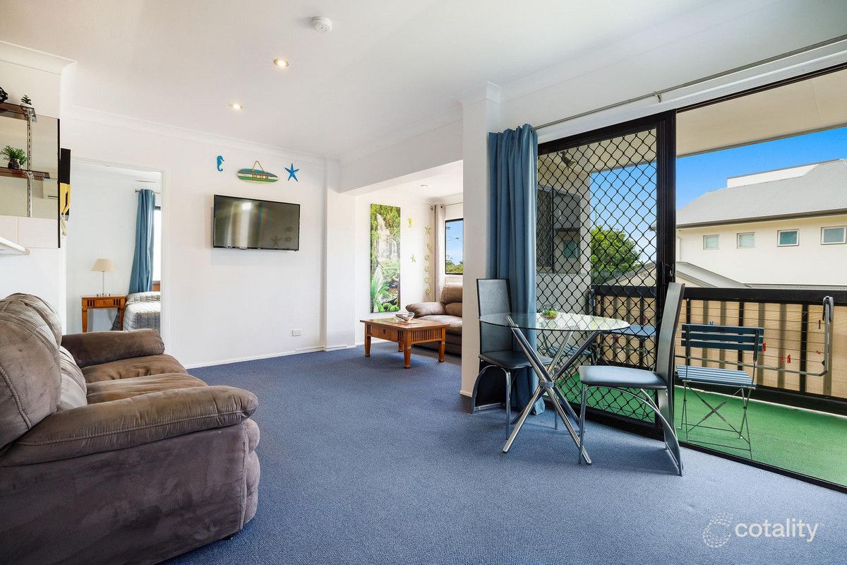 4/18-20 Sunshine Bvd, Broadbeach Waters, QLD 4218