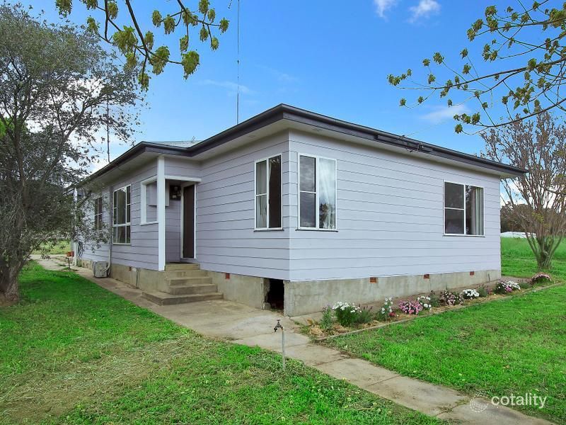 55 Wellington St, Moonbi, NSW 2353