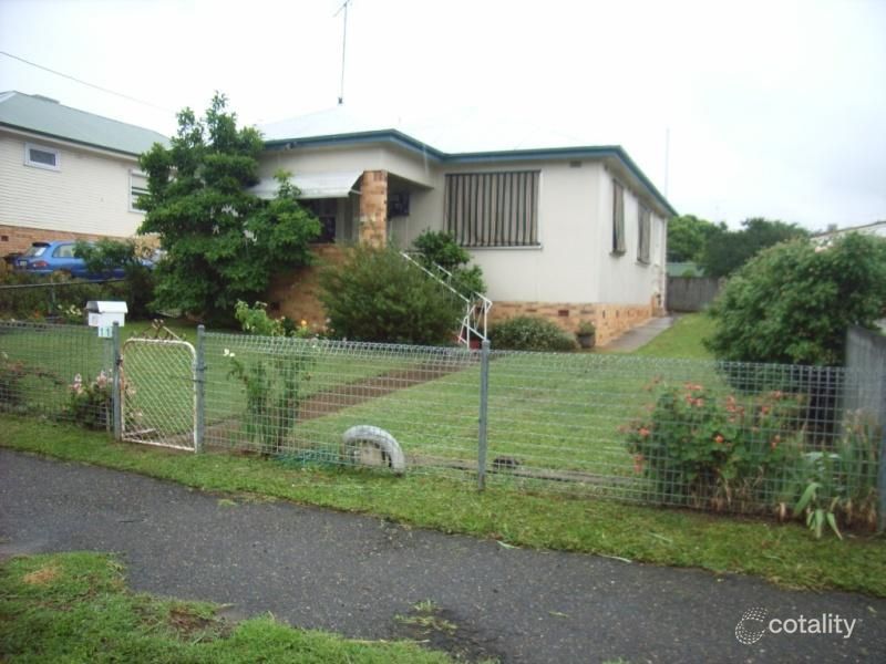 11 Kent St, West Tamworth, NSW 2340