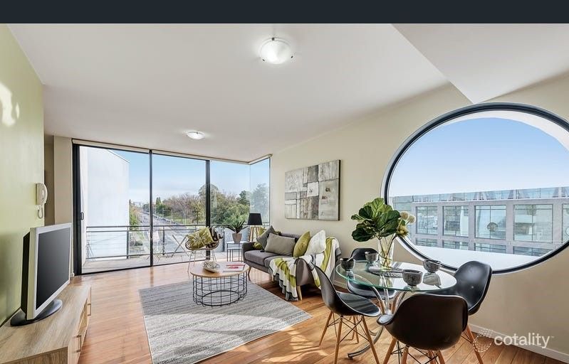 60/44 Burwood Rd, Hawthorn, VIC 3122