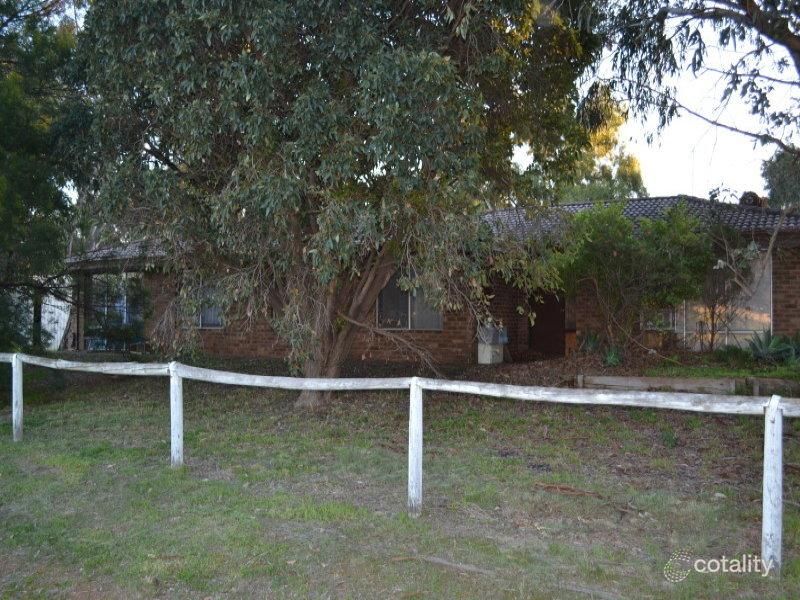 115 Larsen Rd, Byford, WA 6122