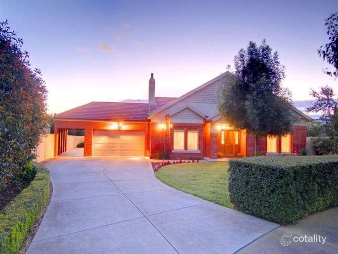 4 Cottesloe Pl, Alfredton, VIC 3350