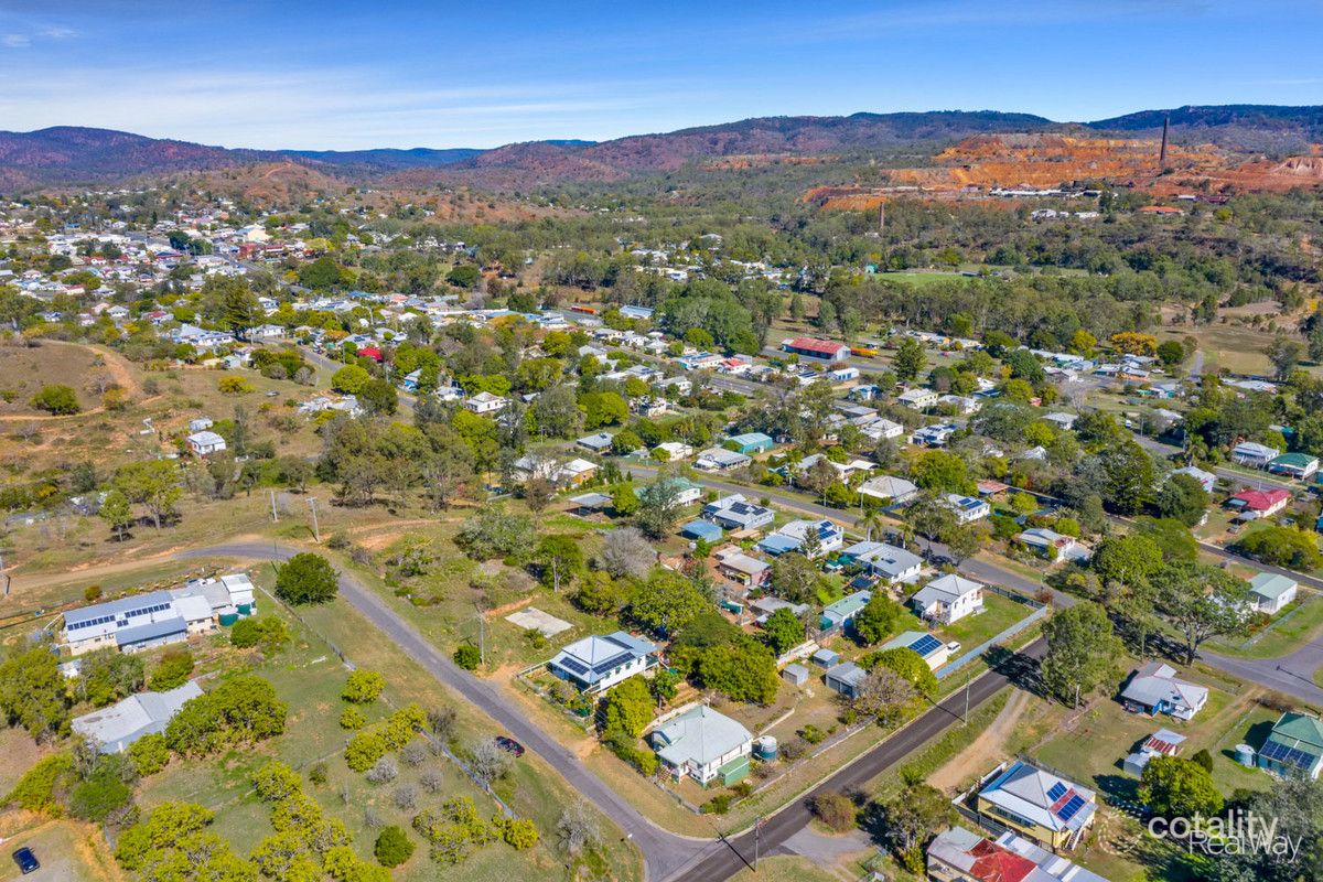 2 Cribb St, Mount Morgan, QLD 4714