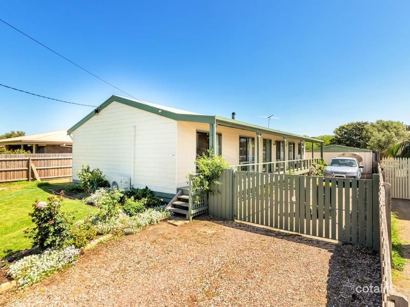18 Flinders Rd, St Leonards, VIC 3223