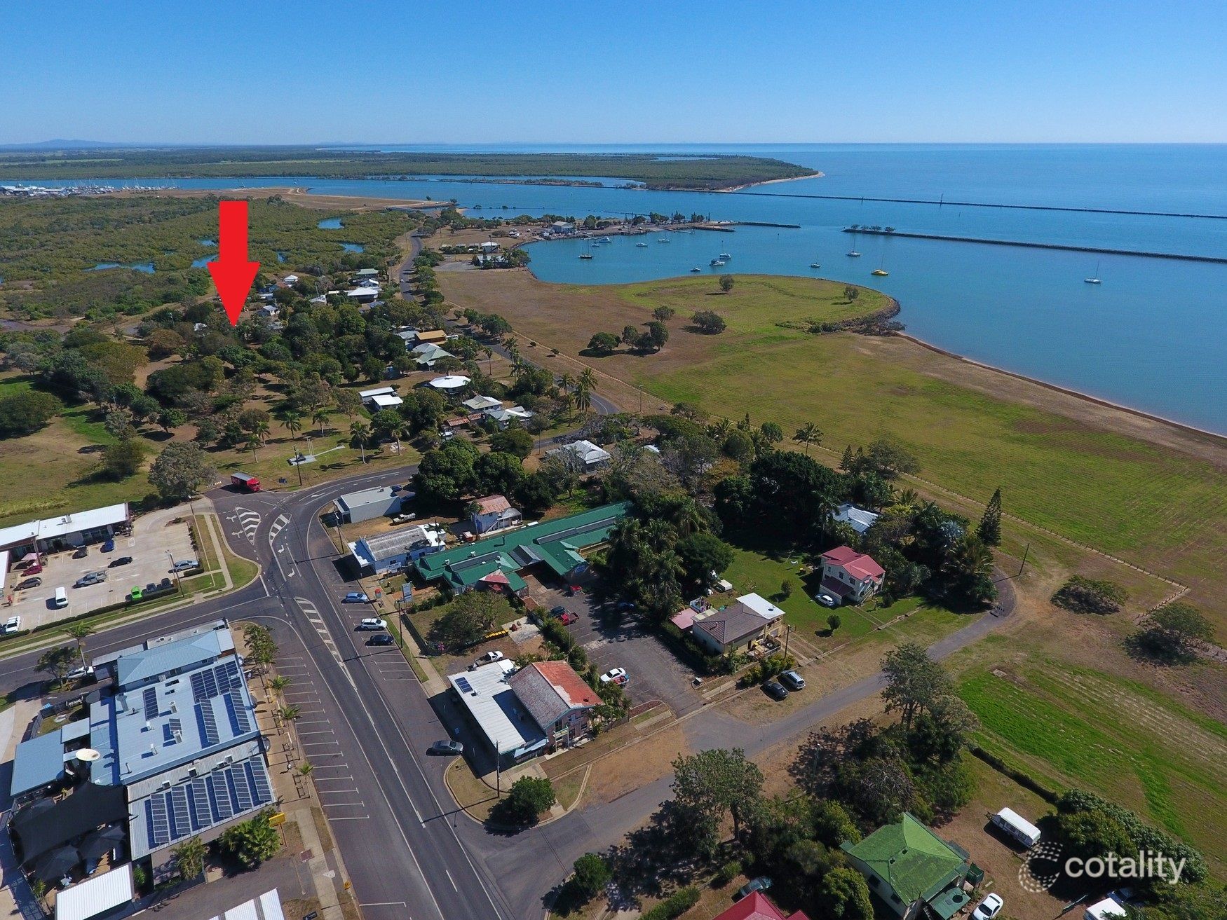 1a Donaldson St, Burnett Heads, QLD 4670