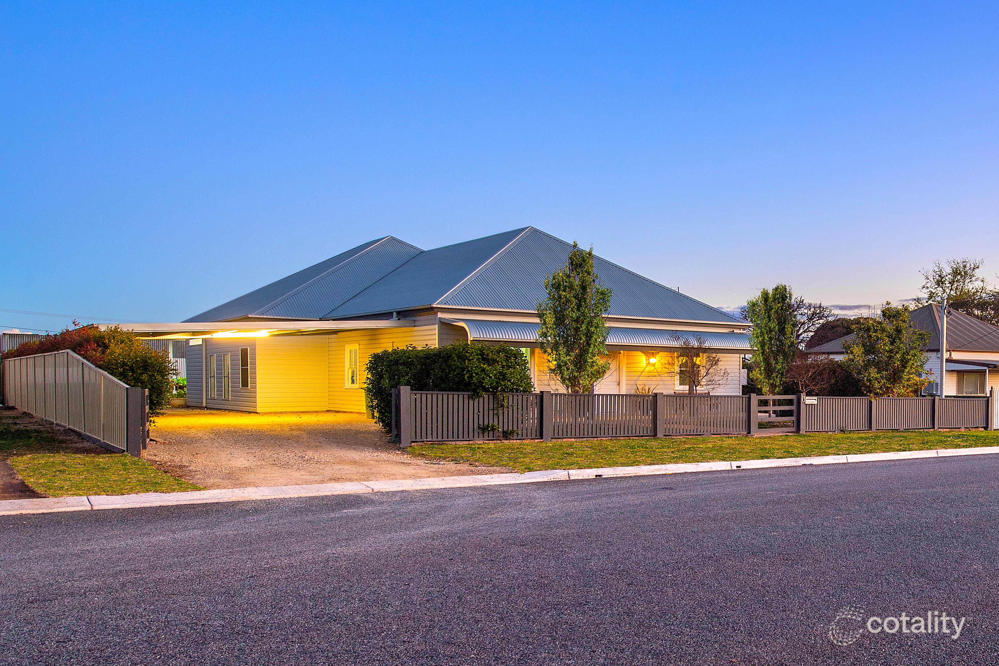 13 Sydney St, Scone, NSW 2337