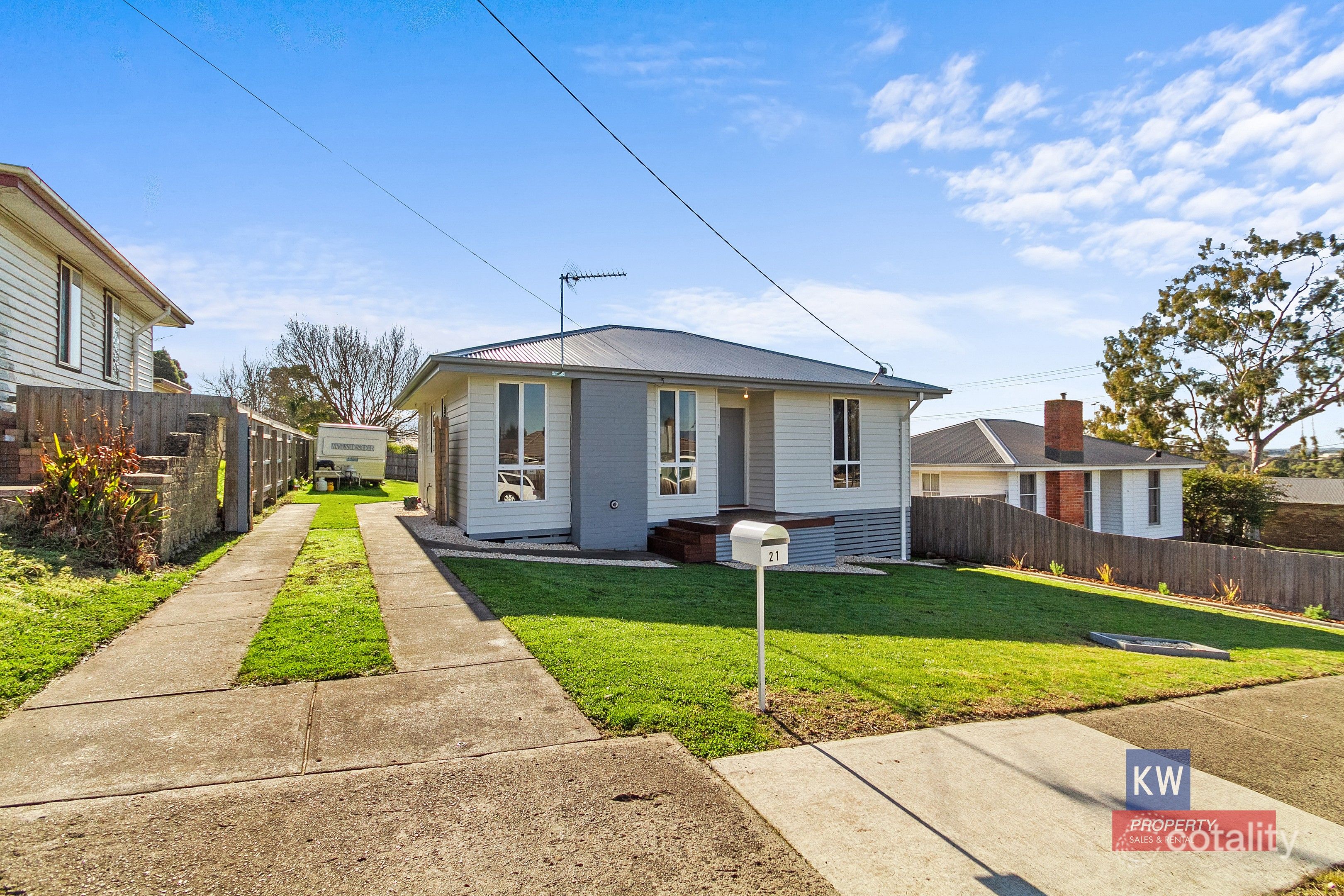 21 Monash St, Morwell, VIC 3840
