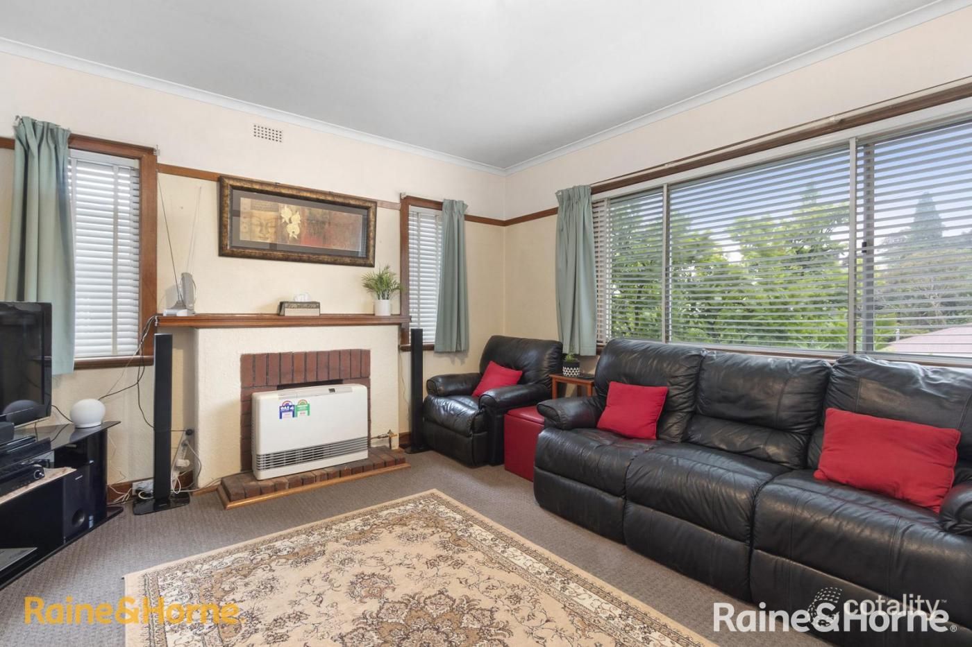 16 Giblin St, Lenah Valley, TAS 7008