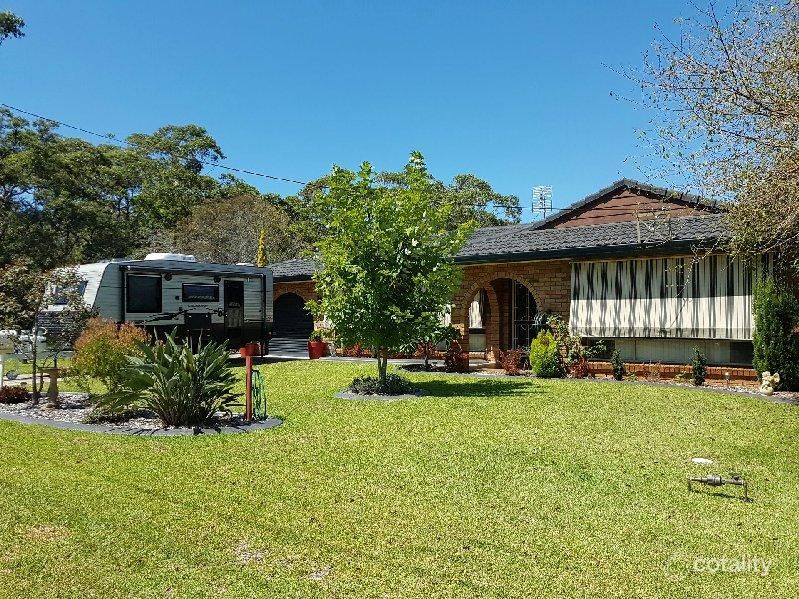 32 Towers Rd, Shoalhaven Heads, NSW 2535