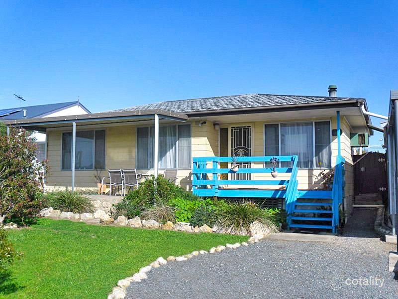 22 Alexandrina Dr, Clayton Bay, SA 5256