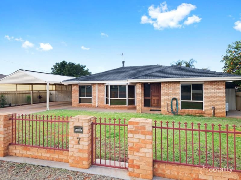 7 Meldrum Ave, Kalgoorlie, WA 6430