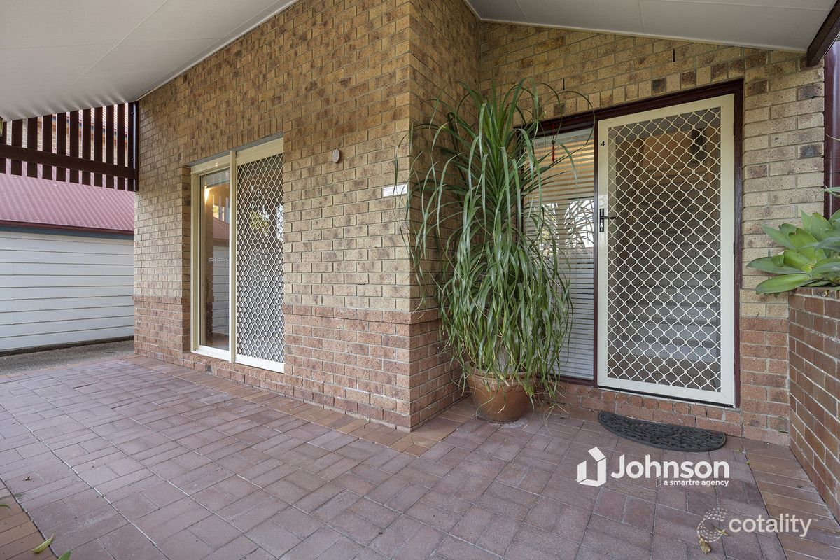 4/13 John Staines Cres, North Ipswich, QLD 4305