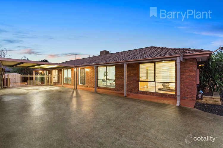 38 Banbury Cres, Craigieburn, VIC 3064