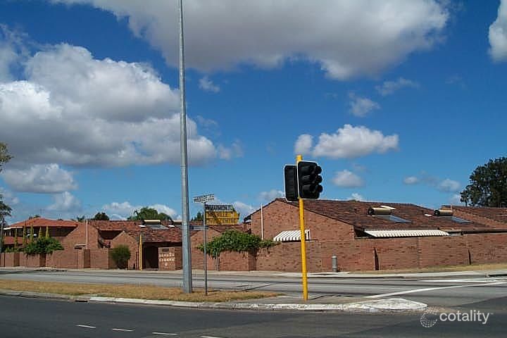 3/141 Riseley St, Booragoon, WA 6154